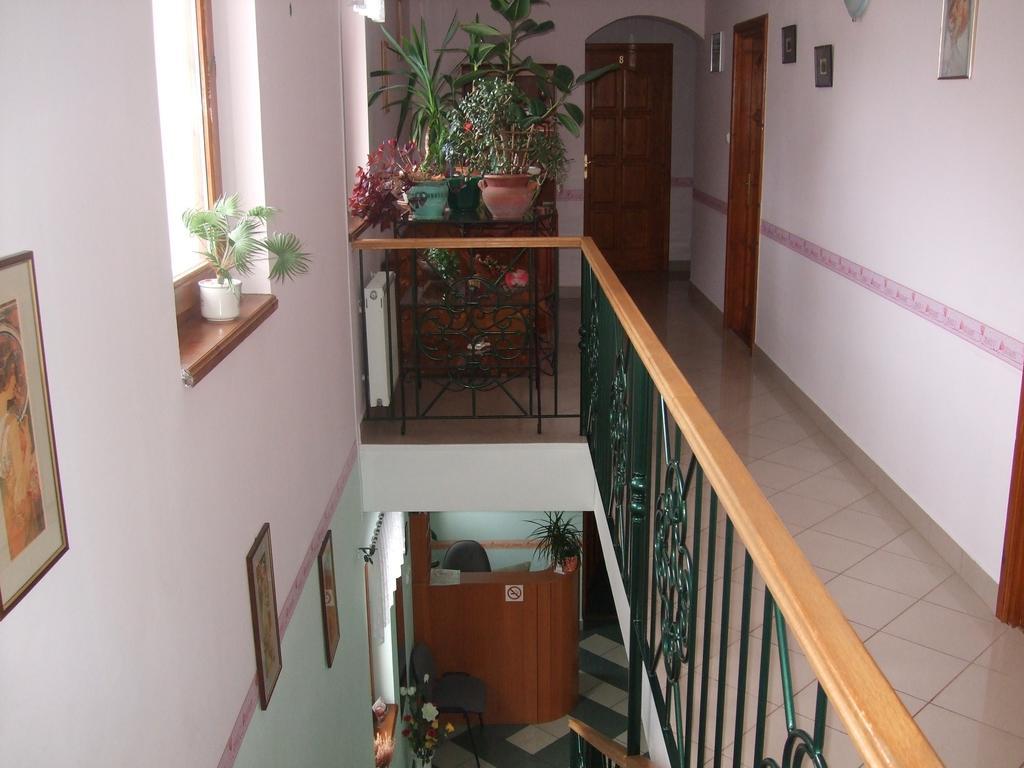 Bed and Breakfast Timarhaz Panzio Сегед Номер фото
